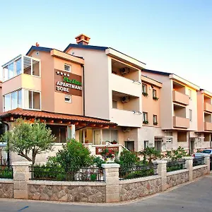 Maslina I Apartment