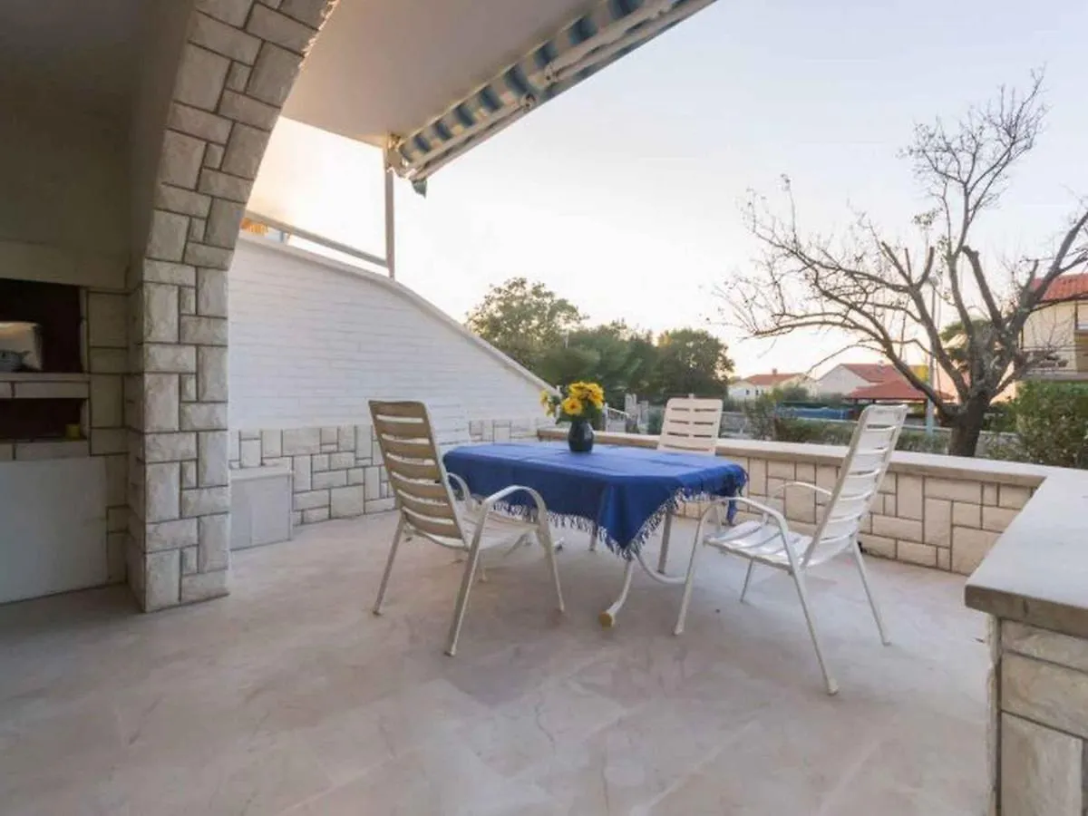 Apartment In Njivice/Insel Krk 13305